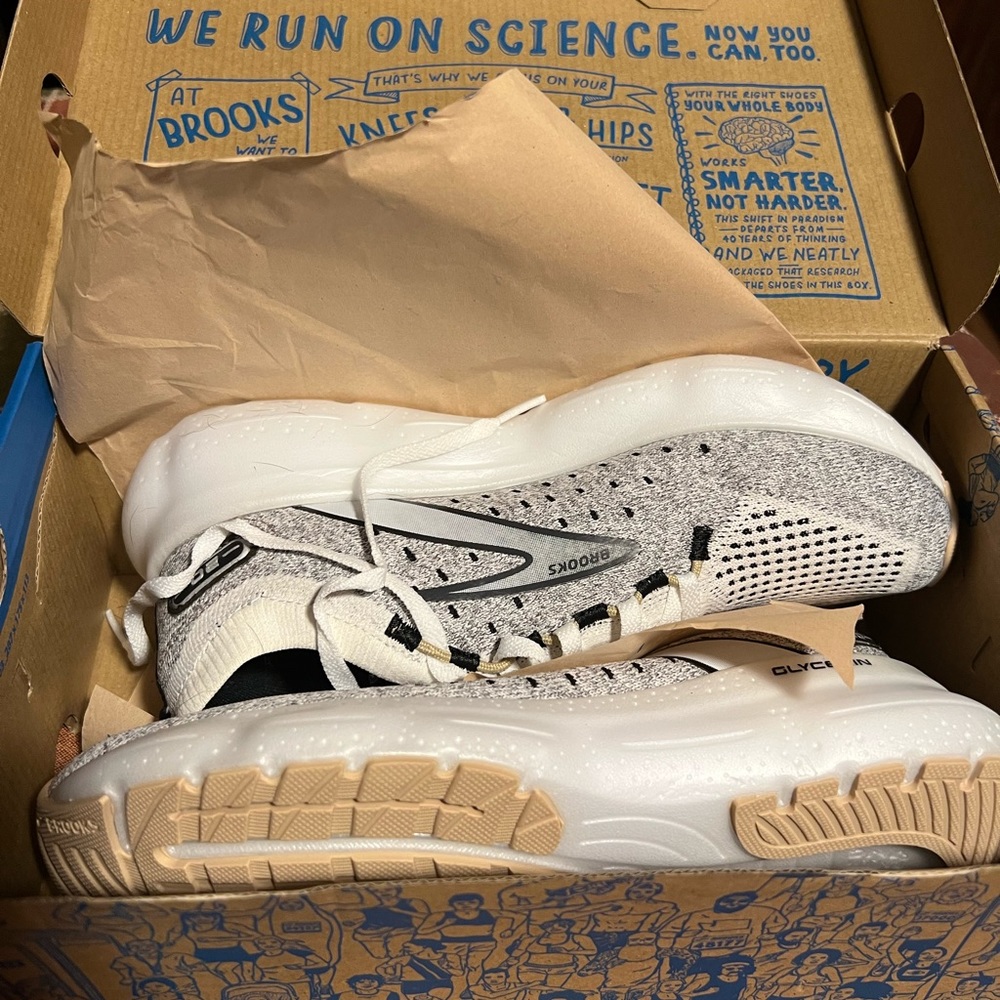 Brooks Stealth Fit